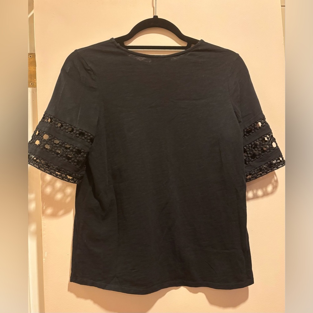 Sézane ‘Hortense’ organic cotton t-shirt with lace inlay in black, Size S - Picture 7 of 9